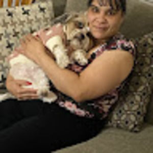 Meet your Posher, Yolanda